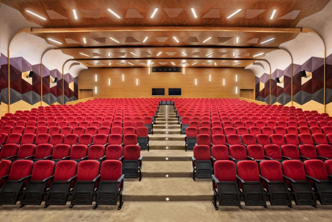 รามาดา พลาซา บาย วินด์แฮม ริเซ Hotel รีเซ ภายนอก รูปภาพ Auditorium