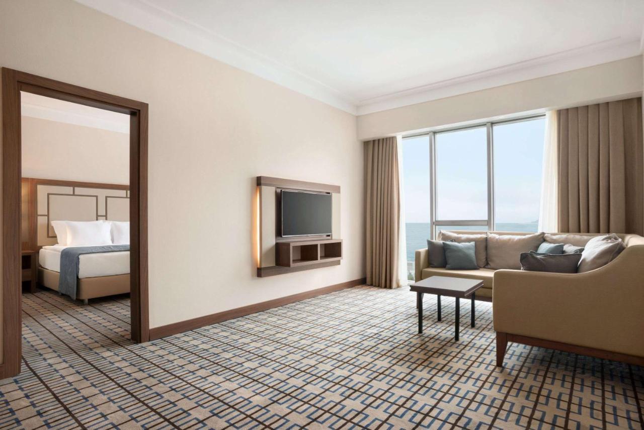 รามาดา พลาซา บาย วินด์แฮม ริเซ Hotel รีเซ ภายนอก รูปภาพ Suite