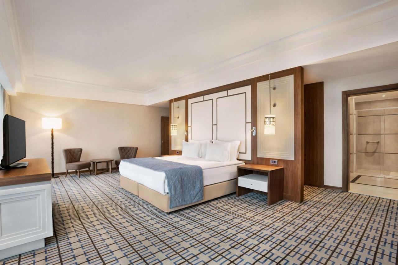 รามาดา พลาซา บาย วินด์แฮม ริเซ Hotel รีเซ ภายนอก รูปภาพ